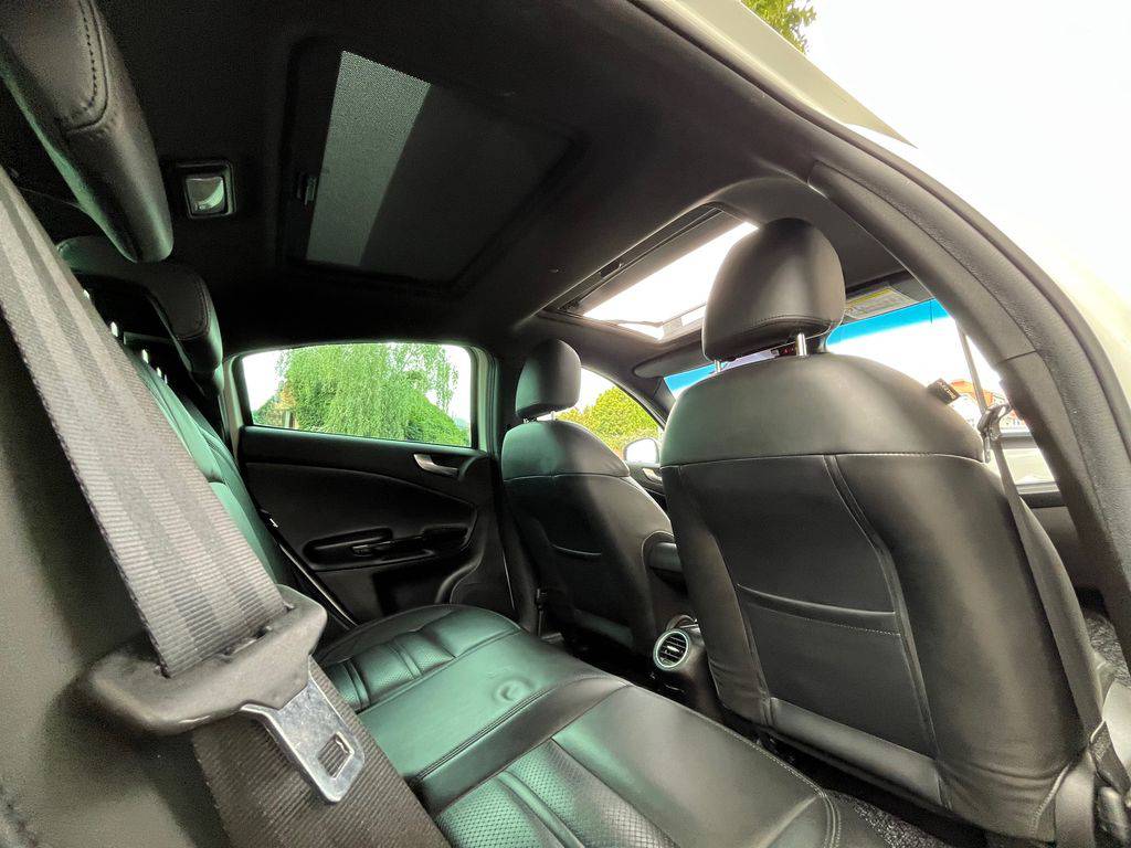 Alfa Romeo Giulietta 1.4TB/2012/AT,SPORT-ZÁRUKA