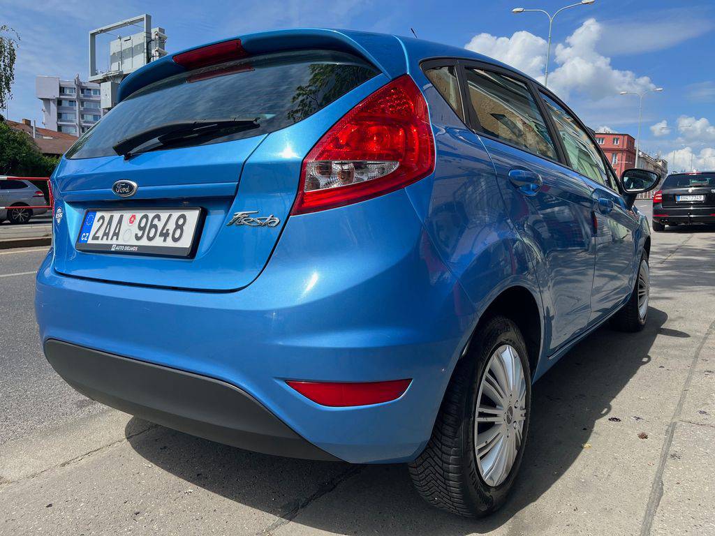 Ford Fiesta 1.25i 44KW/2011/1MAJ,ČR-S.KNIH