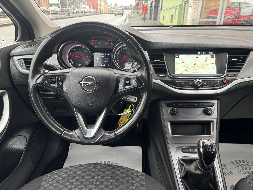 Opel Astra 1.5CDTi/2022/1M,DPH-ZÁRUKA 24M