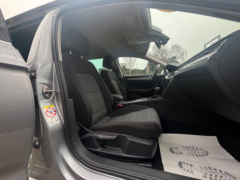 Volkswagen Passat 2.0TDI/2020/1MAJ-AT-1MAJ-DPH-Z