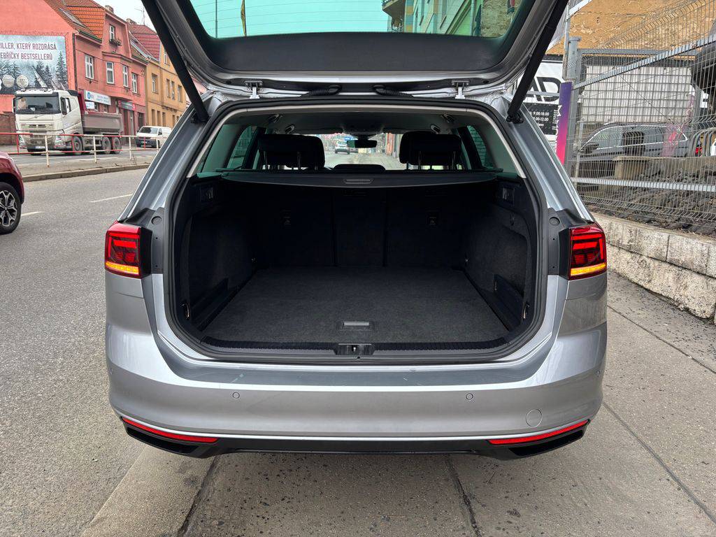 Volkswagen Passat 2.0TDI/2020/1MAJ-AT-1MAJ-DPH-Z