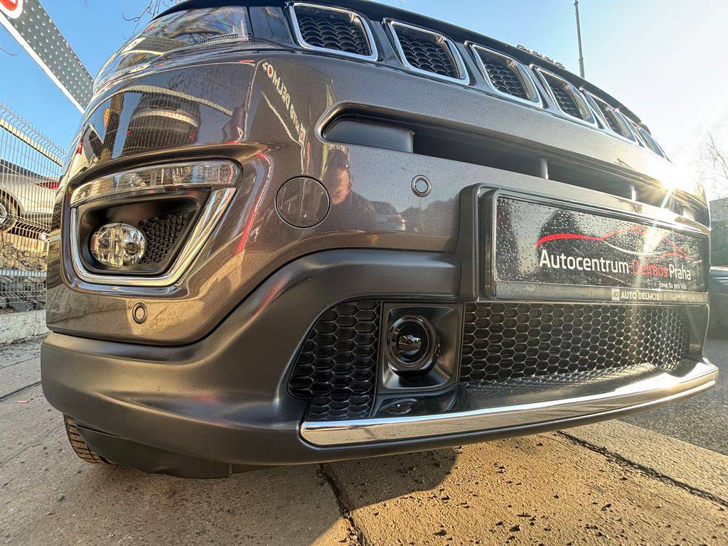 Jeep Compass 1.4T-AT/2020/Limited-CZ-1M-4x4