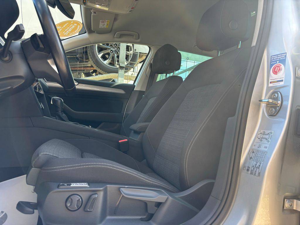 Volkswagen Passat 2.0TDI/2021/AT,1MAJ-ZÁRUKA 24M