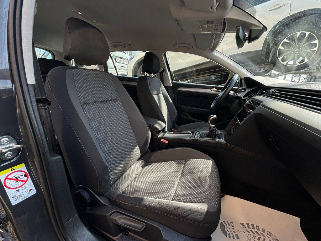Volkswagen Passat 2.0TDI/2021/1MAJ,DPH-ZÁRUKA24M