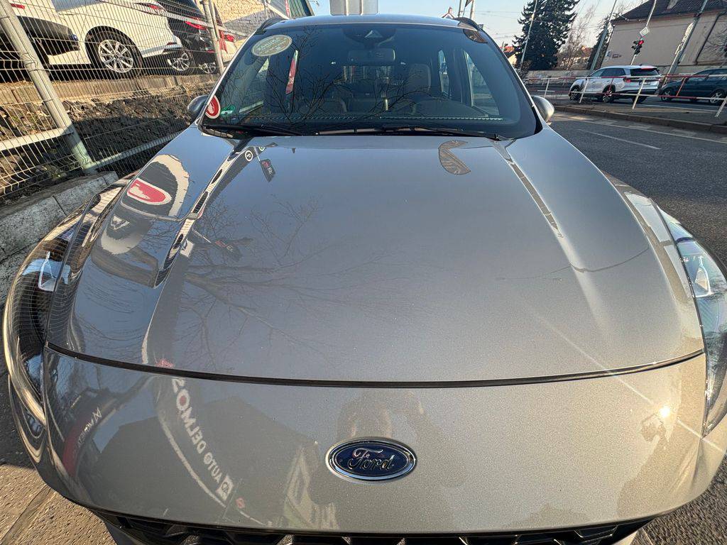 Ford Kuga 1.5EB/2023/ST-LINE,1MAJ-ZÁRUKA