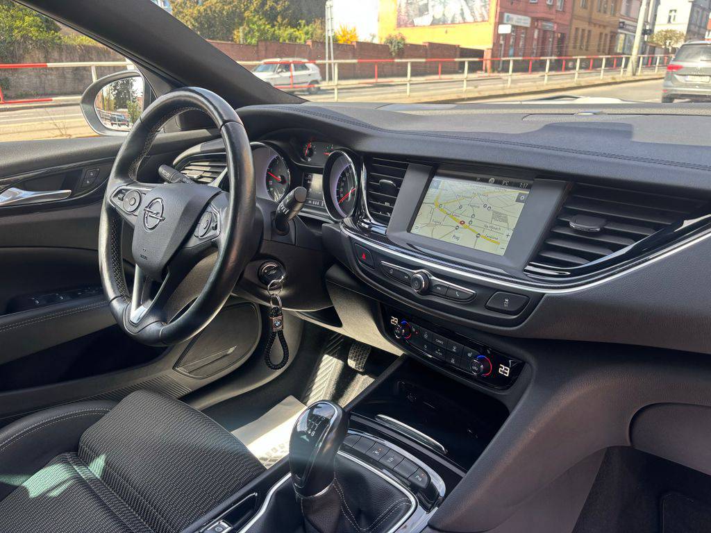Opel Insignia 2.0CDTi/2021/1MAJ,MAN6-ZÁRUKA2