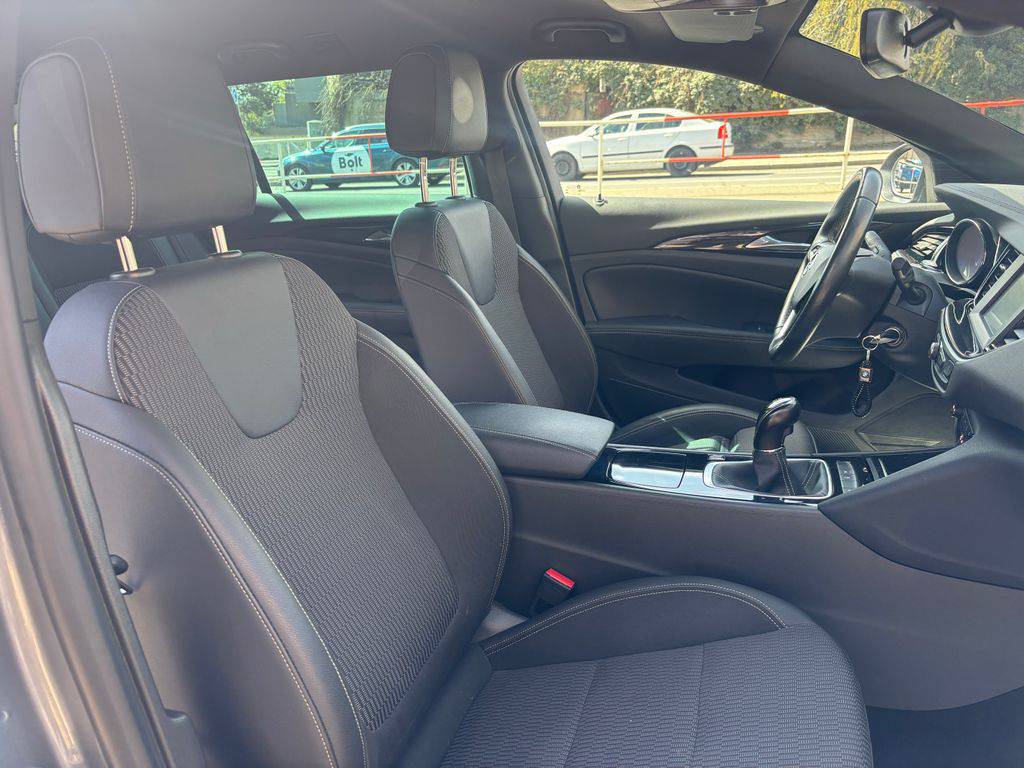Opel Insignia 2.0CDTi/2021/1MAJ,MAN6-ZÁRUKA2