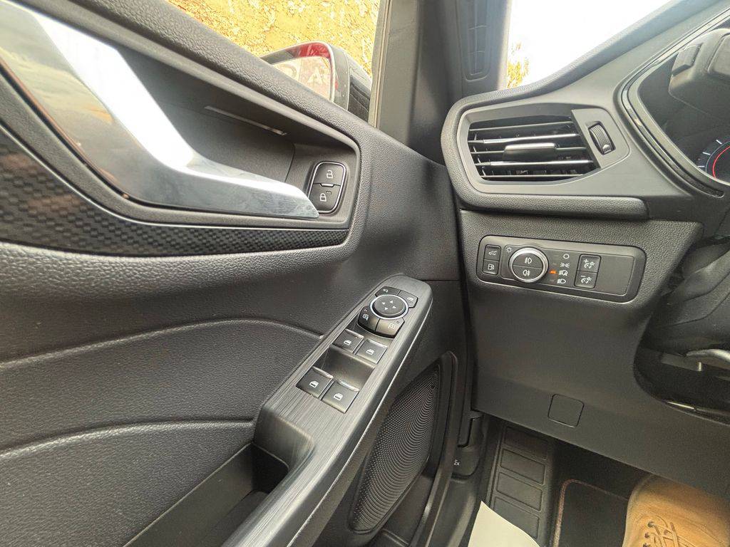 Ford Kuga 2.5PHEV/2023/ST-Line X-1MAJ