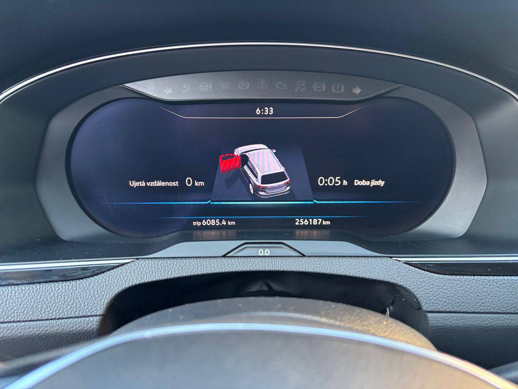 Volkswagen Passat 2.0TDI/2019/VIRTUAL,2MAJ-AT-ZÁ