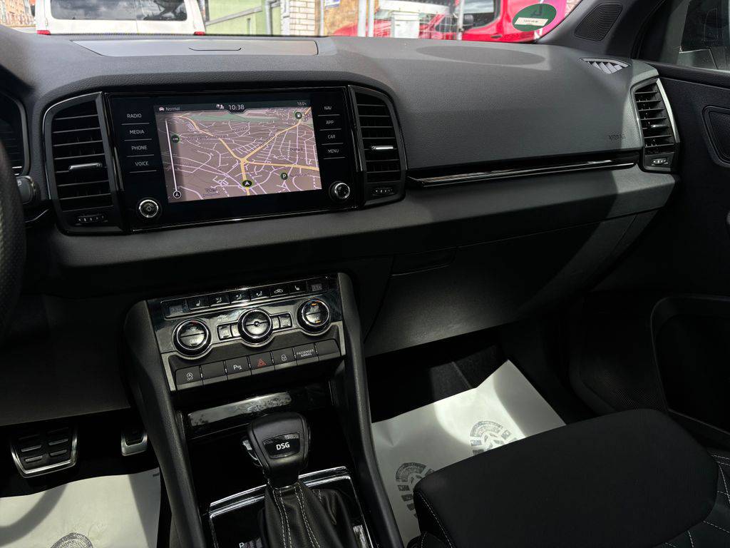 Škoda Karoq 1.5TSI/2022/SPORTLINE,AT-ZÁRUK