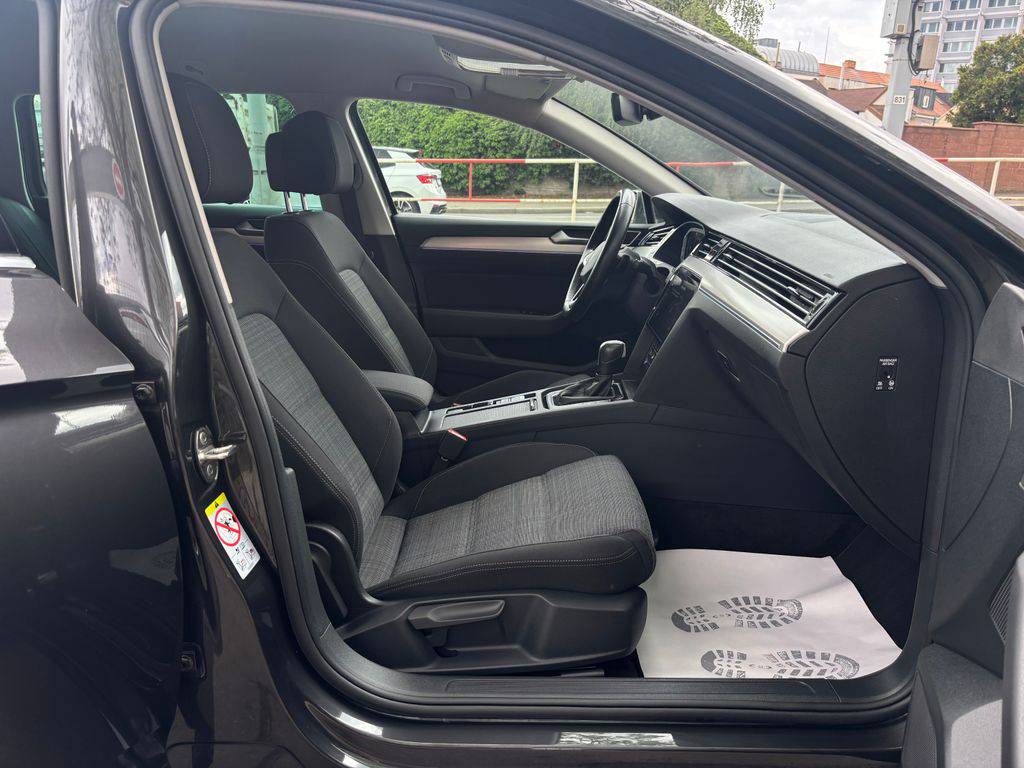 Volkswagen Passat 1.5TSI/2022/1MAJ,WEBASTO-ZÁRUK