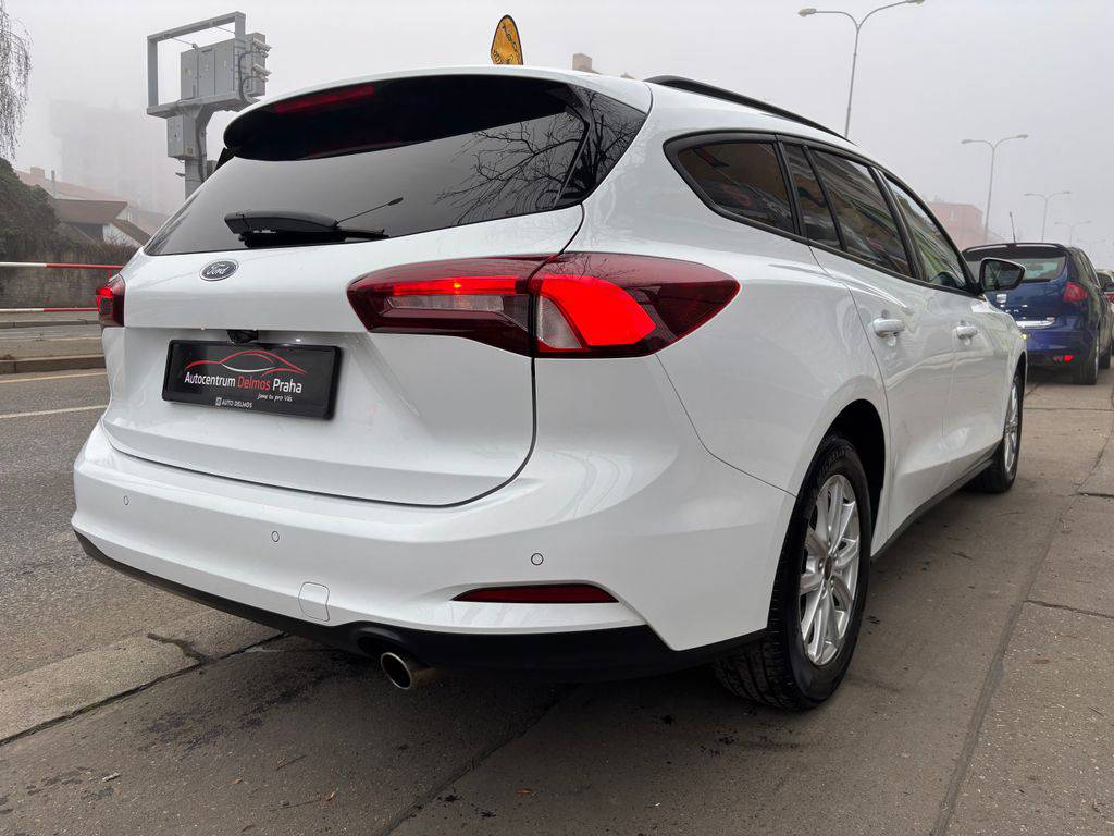 Ford Focus 1.5EB/2023/1MAJ,COOL-ZÁRUKA36