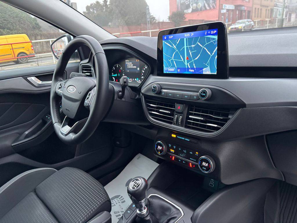 Ford Focus 1.5EB/2023/1MAJ,COOL-ZÁRUKA36