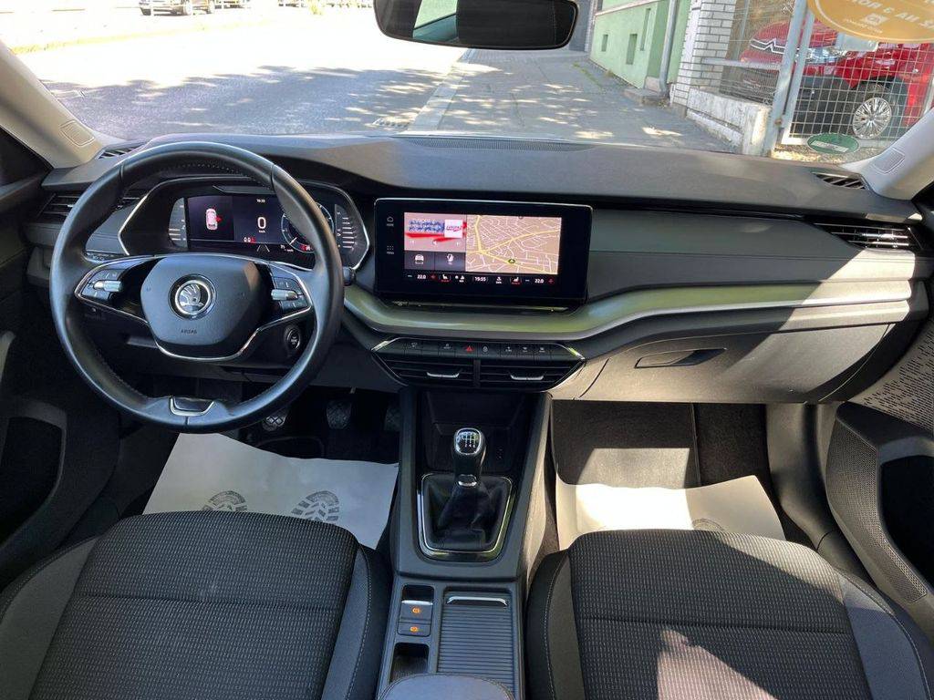Škoda Octavia 2.0TDI-85KW/2022/1M,MAN6-ZÁRUK