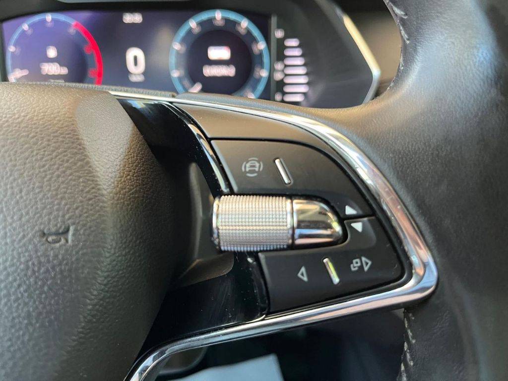 Škoda Octavia 2.0TDI-85KW/2022/1M,MAN6-ZÁRUK