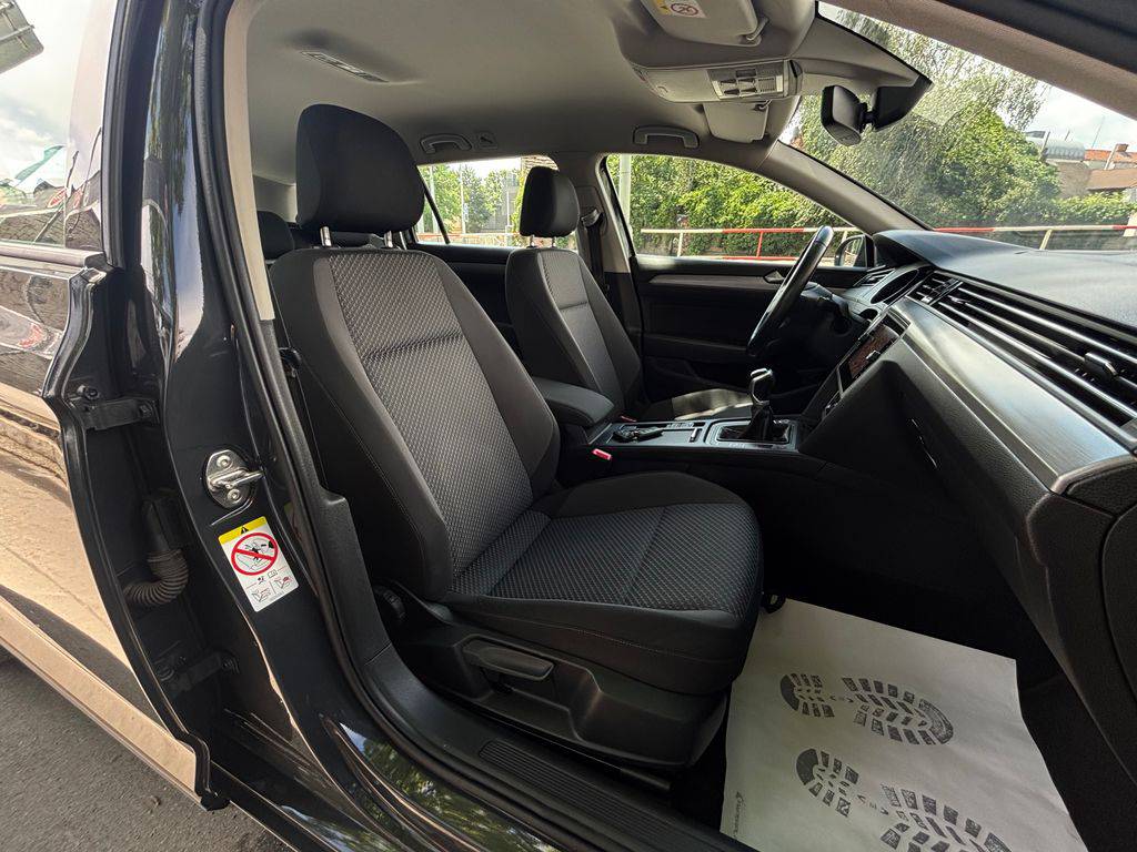 Volkswagen Passat 2.0TDI/2021/1MAJ,DPH-ZÁRUKA-AKCE