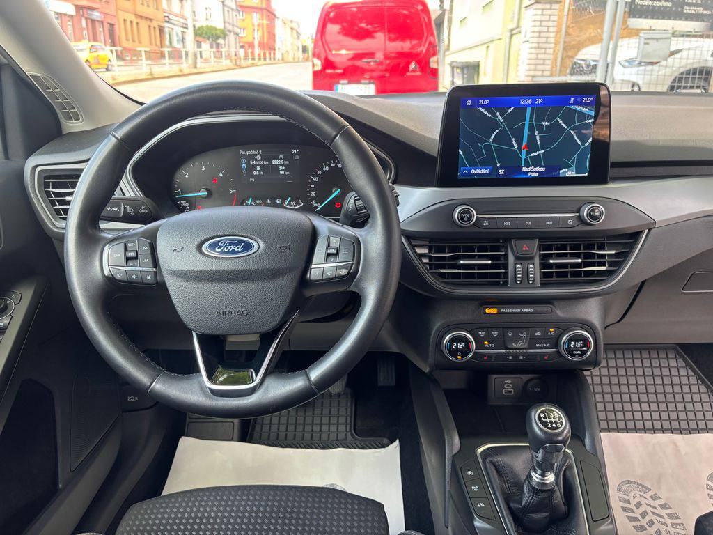 Ford Focus 1.5EB/2023/1MAJ,COOL-ZÁRUKA36