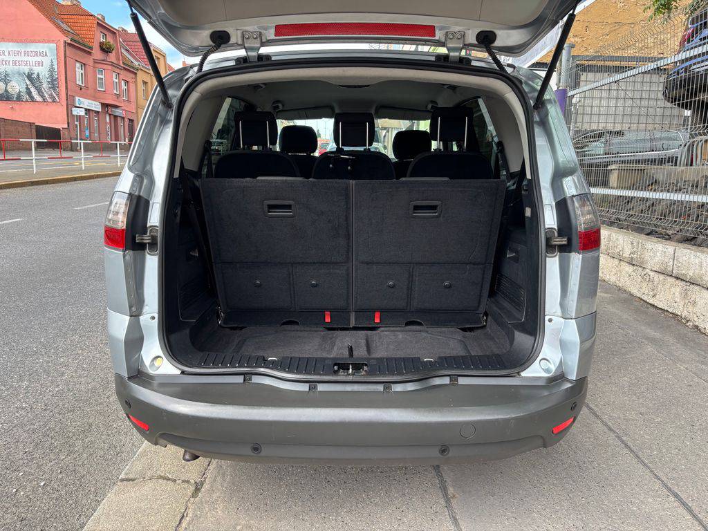 Ford S-Max 1.8TDCi/2007/7MÍST,2MAJ,SERVIS