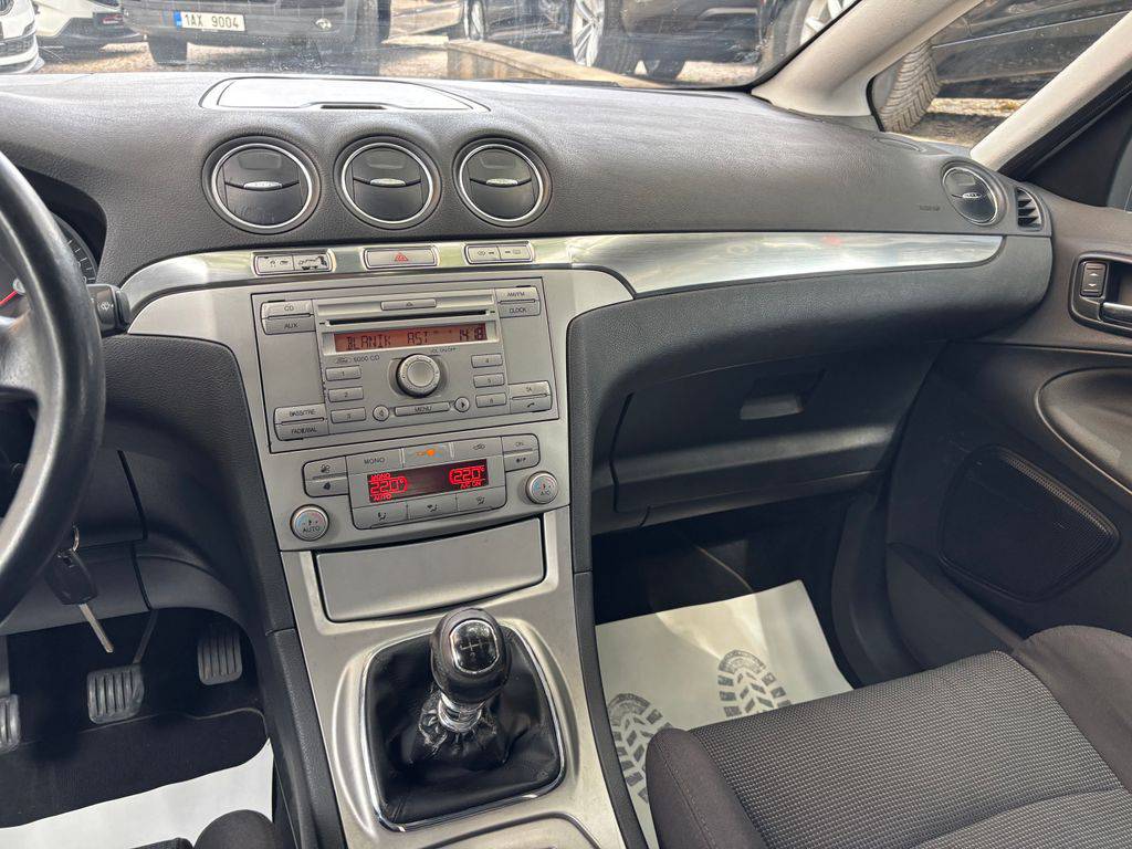 Ford S-Max 1.8TDCi/2007/7MÍST,2MAJ,SERVIS
