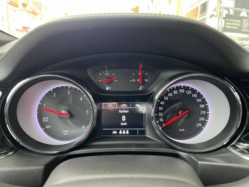 Opel Insignia 2.0CDTi/128KW/2022/SPORTS TOURER/1M-ZÁRUKA12MĚS
