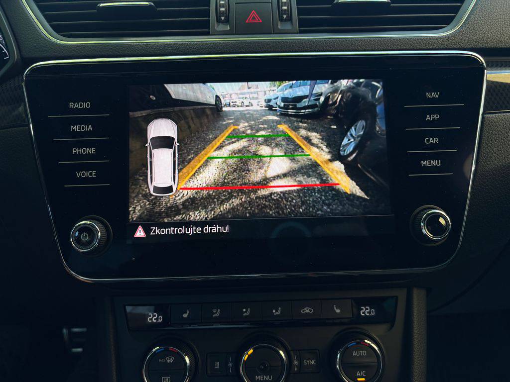 Škoda Superb 2.0TDI-SPORTLINE.4x4.AT.ZÁRUKA 12