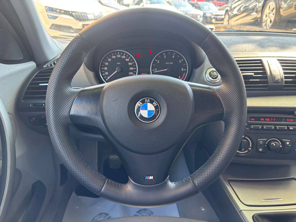 BMW 118 118i-95KW/2007/MAN6.TAŽNÉ.KLIMA