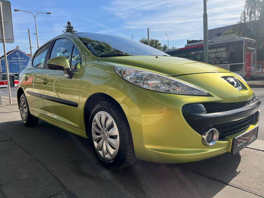 Peugeot 207 1.6i 80KW/2007/PANORAMA-KŮŽE