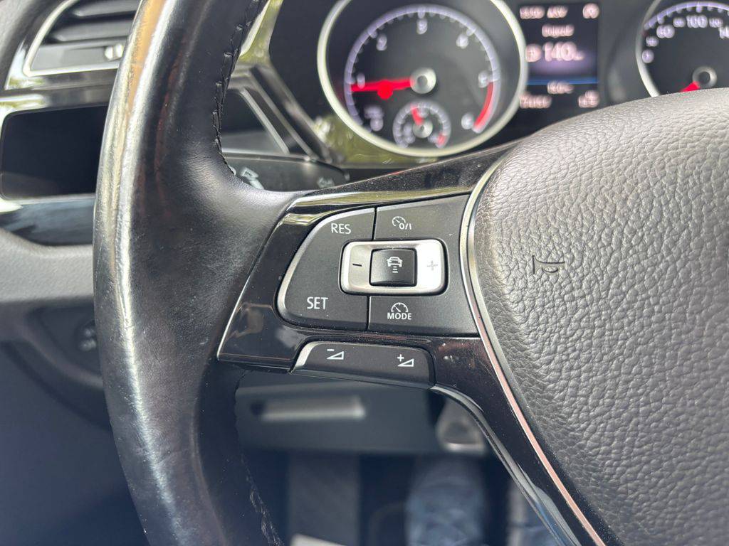 Volkswagen Touran 2.0TDi/2017/7MÍST.MAN6.110KW-Z