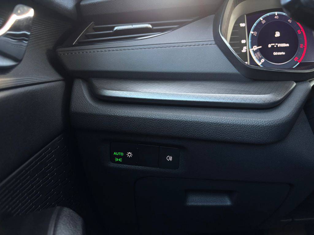 Škoda Octavia 2.0TDI/2021VIRTUAL.DPH.1MAJ.ZÁRUKA 12