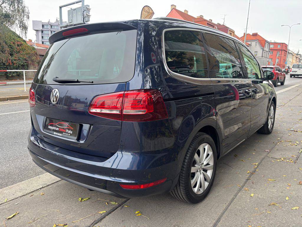 Volkswagen Sharan 2.0TDi/135kW/2017/DSG/Highline/ZÁRUKA