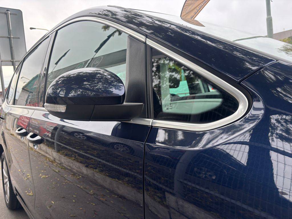 Volkswagen Sharan 2.0TDi/135kW/2017/DSG/Highline/ZÁRUKA
