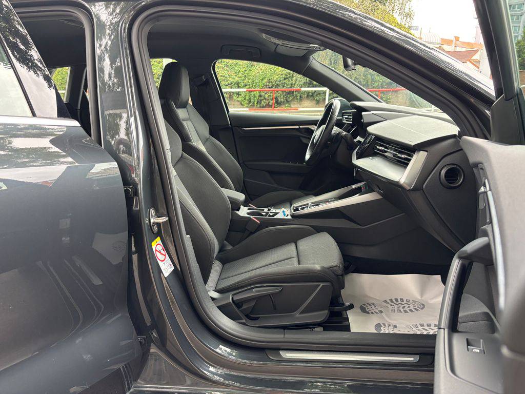 Audi A3 3.0TFSI/2022/SB-Edition.1MAJ.ZÁRUKA