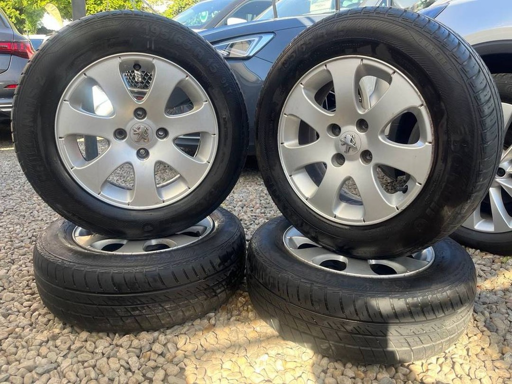 Peugeot 207 originální sada alu 6Jx15CH4-2