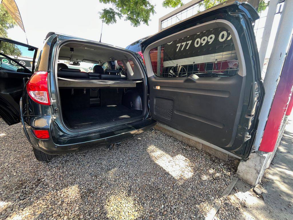 Toyota  2.2D-130kW/4x4/2006/2MAJ,MAN6,