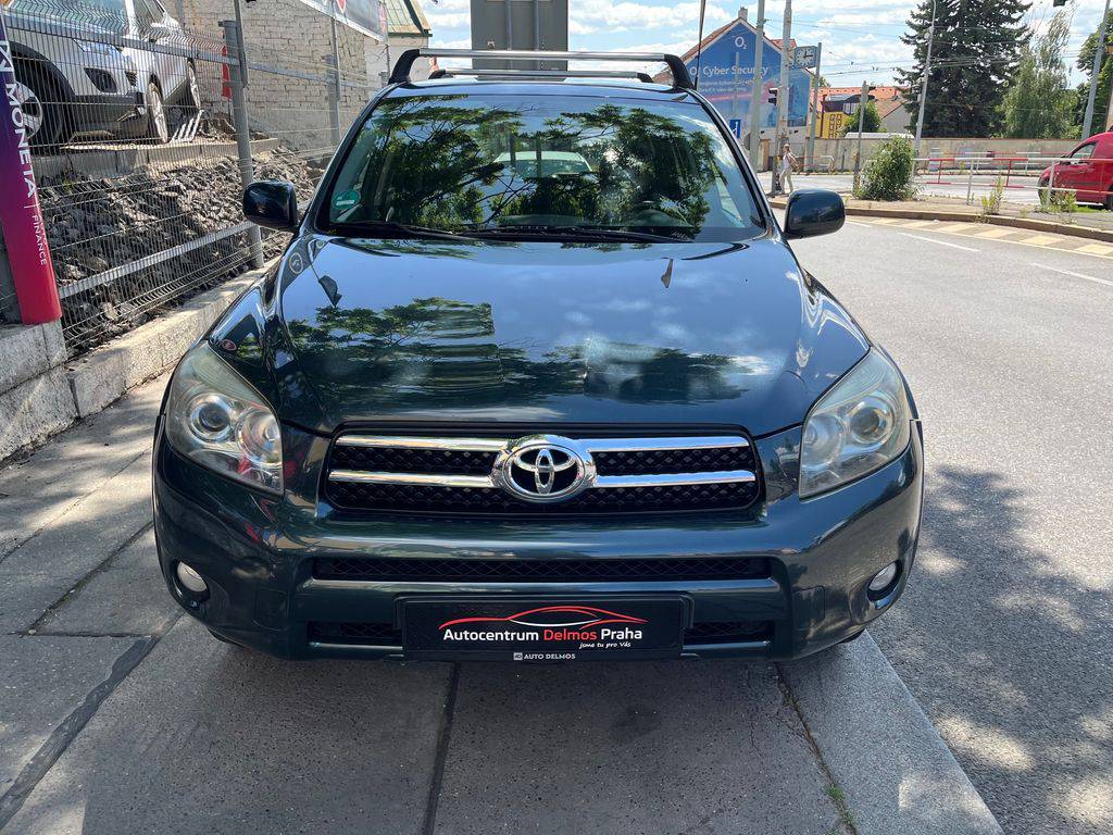 Toyota  2.2D-130kW/4x4/2006/2MAJ,MAN6,