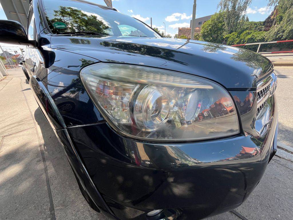 Toyota  2.2D-130kW/4x4/2006/2MAJ,MAN6,