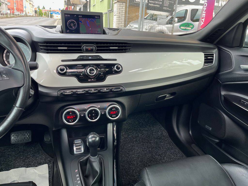 Alfa Romeo Giulietta 1.4TB/2012/AT,SPORT-ZÁRUKA