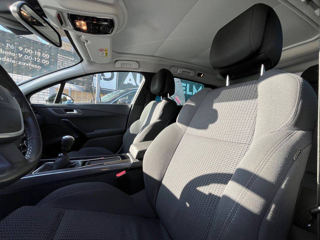 Peugeot 508 2.0HDI-110KW/2017/MAN6-ALLURE-