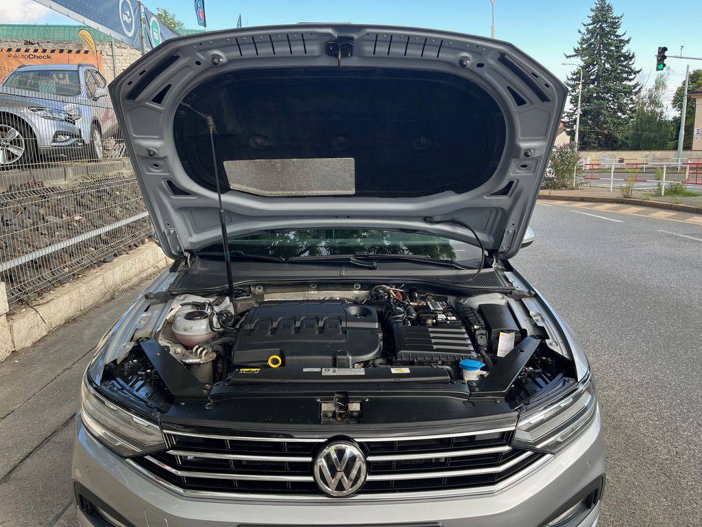 Volkswagen Passat 2.0TDI-190/2020/AT,1MAJ,DPH,ZÁ