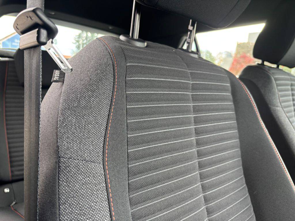 Peugeot 2008 eACTIVE+/2023/50KWH 18S 2P6S-1