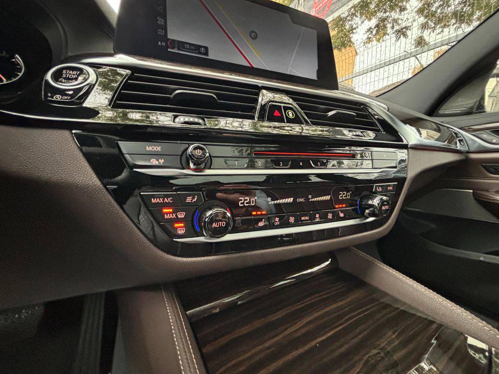 BMW 640 Gran Turismo 640d/2019/GT,xDrive-ZÁRUKA