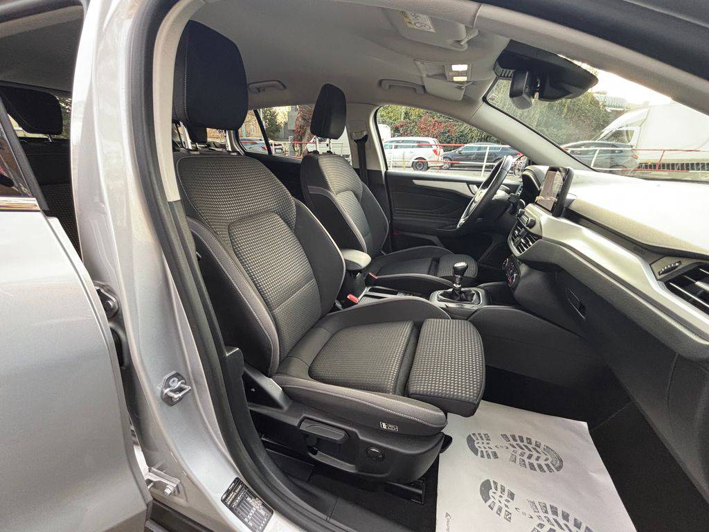 Ford Focus 1.5EB/2021/1MAJ,MAN6-DPH-ZÁRUK