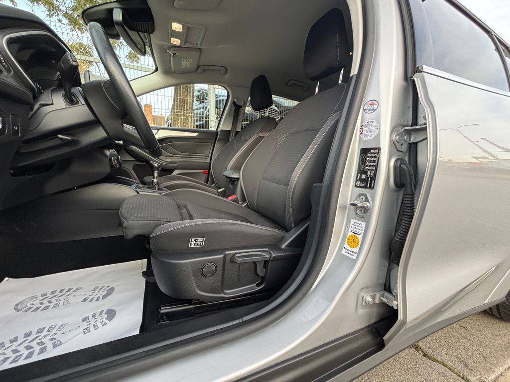 Ford Focus 1.5EB/2021/1MAJ,MAN6-DPH-ZÁRUK