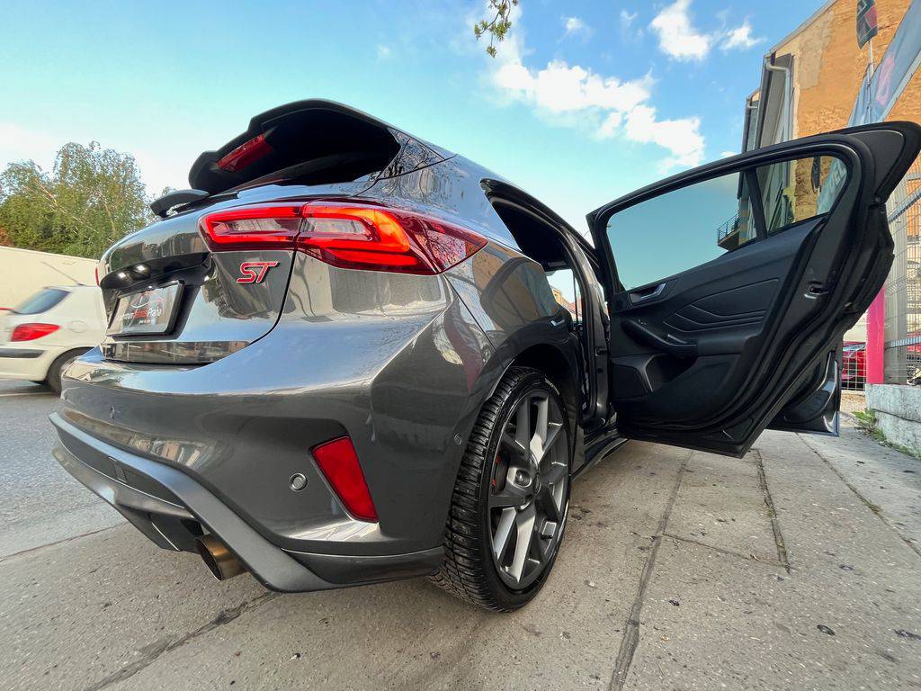 Ford Focus 2.3 ST/2024/Performance,AT,1MA