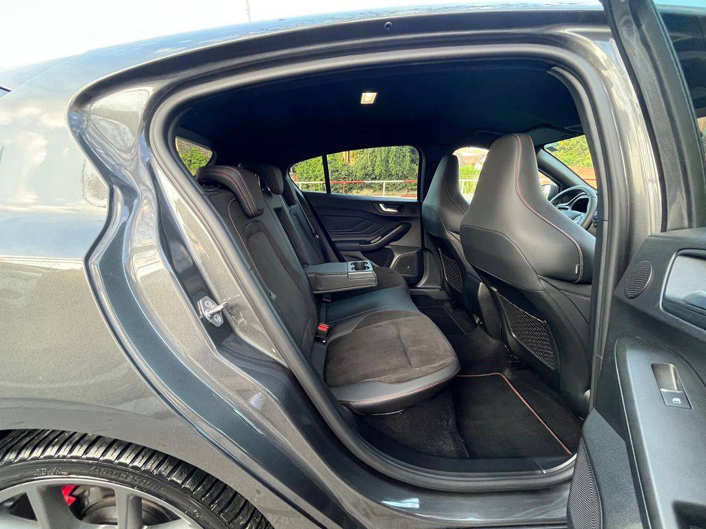 Ford Focus 2.3 ST/2024/Performance,AT,1MA