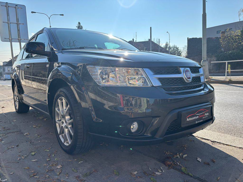 Fiat Freemont 2.0MJT-170/2014/7MÍST,MAN6-KŮŽ