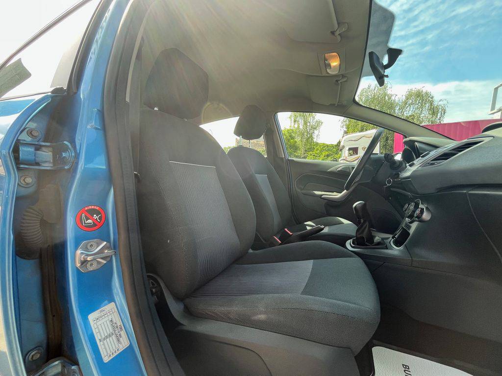 Ford Fiesta 1.25i 44KW/2011/1MAJ,ČR-S.KNIH