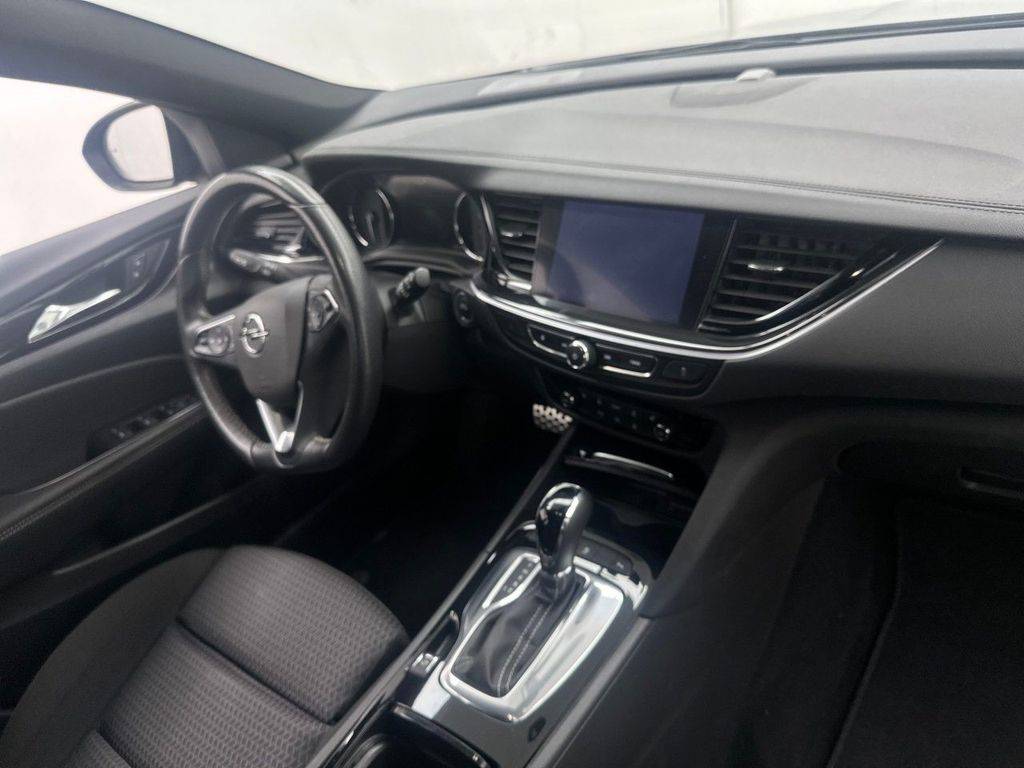 Opel Insignia 2.0CDTi/2023/1MAJ,AT8,SPORT-ZÁ