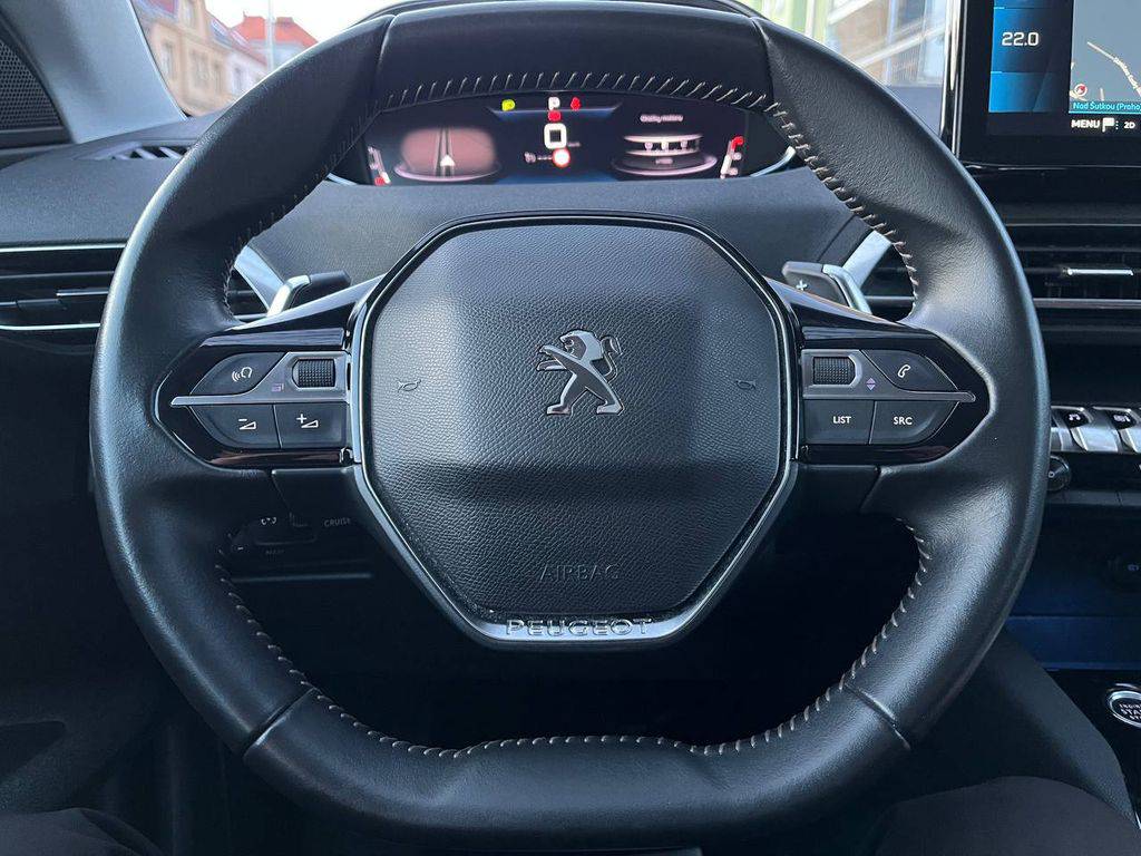 Peugeot 3008 1.2PT/2022/EAT8,PURETECH,1MAJ,