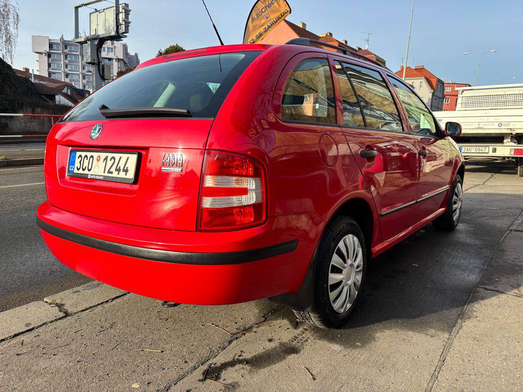 Škoda Fabia 1.2HTP/2006/1MAJ.ČR.S.KNIHA